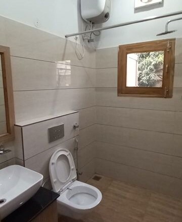 2 Bedroom 2500 Sq.Ft. Builder Floor in Sector 33 Chandigarh